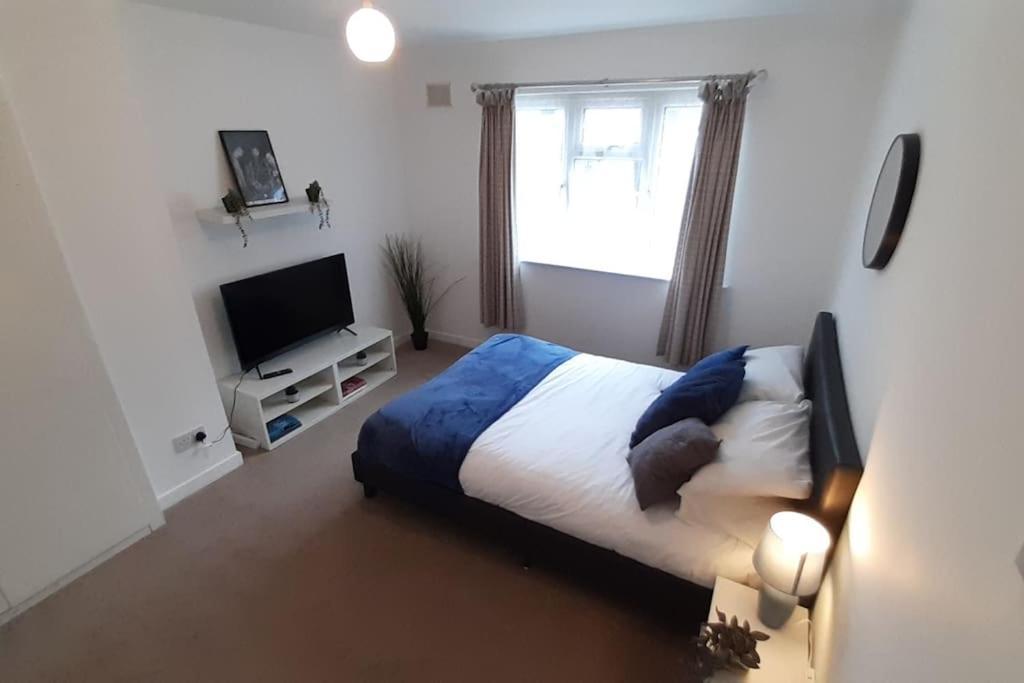 Free Parking Spacious Home Cardiff Bagian luar foto